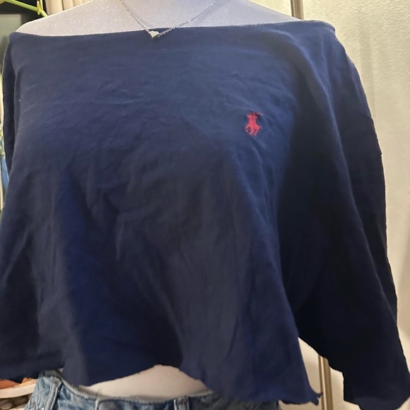 Cropped Shirt - Picture 2 of 3